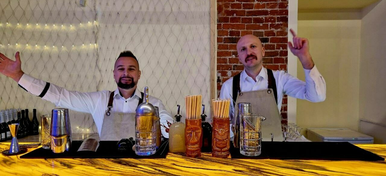 Заказать бармена на праздник Бармен на мероприятие